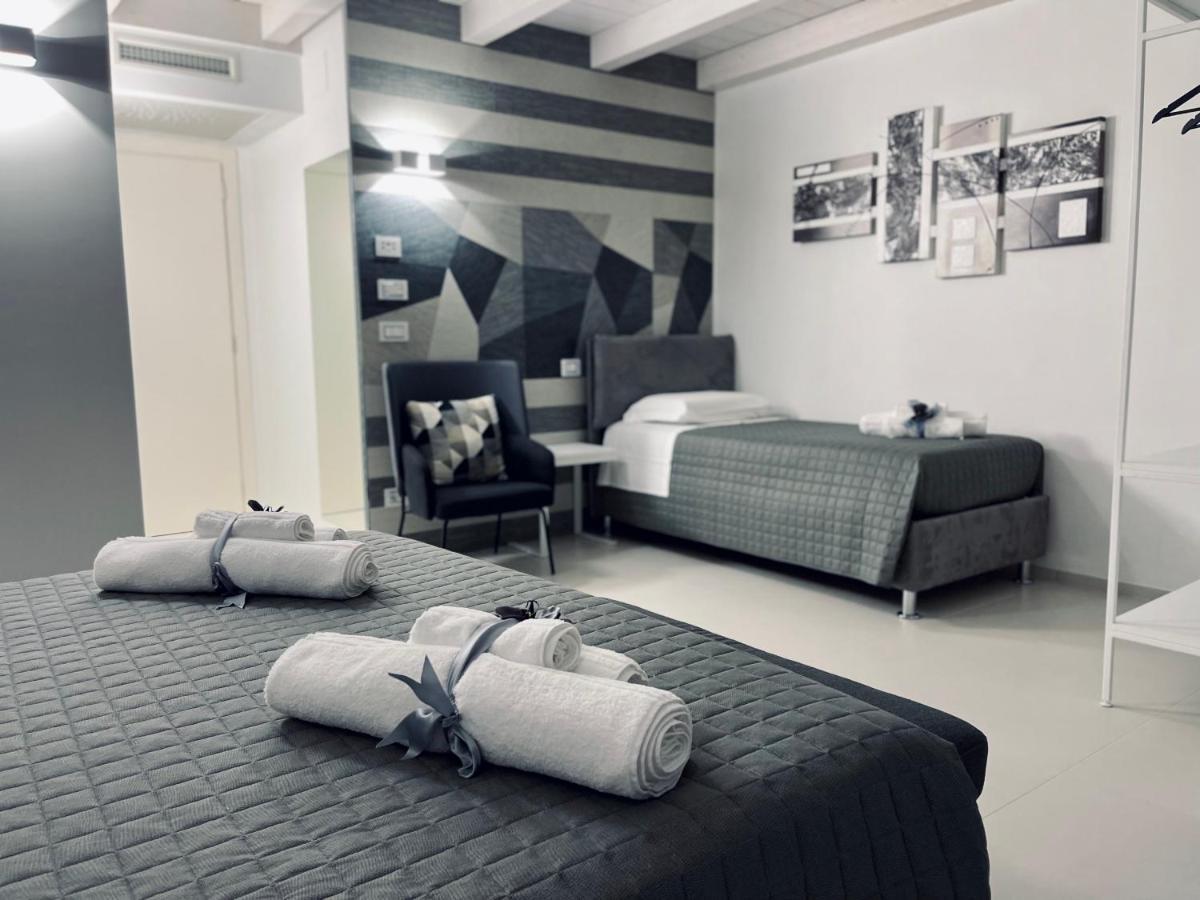 Barile Residence Old Stories מראה חיצוני תמונה